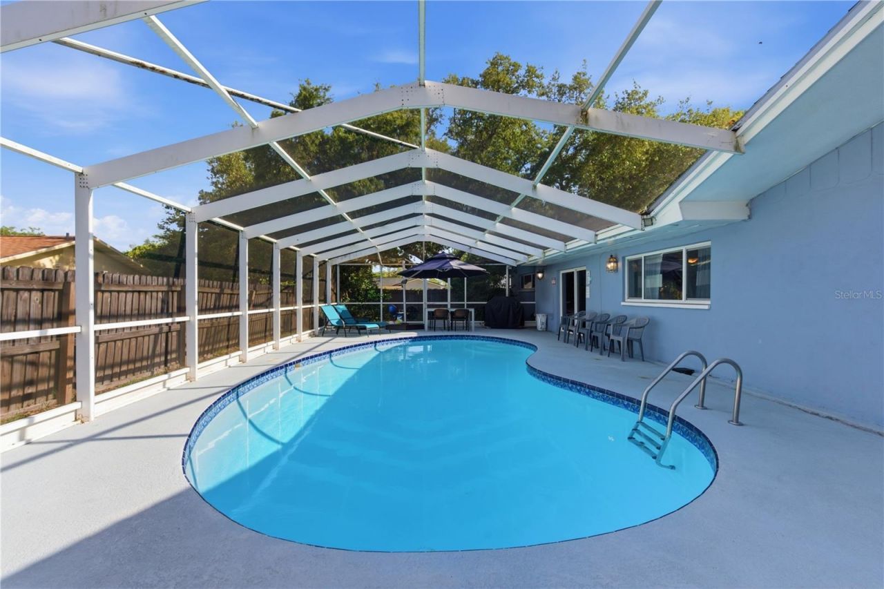 1 Maplewood Avenue, Clearwater, FL 33765 Photo