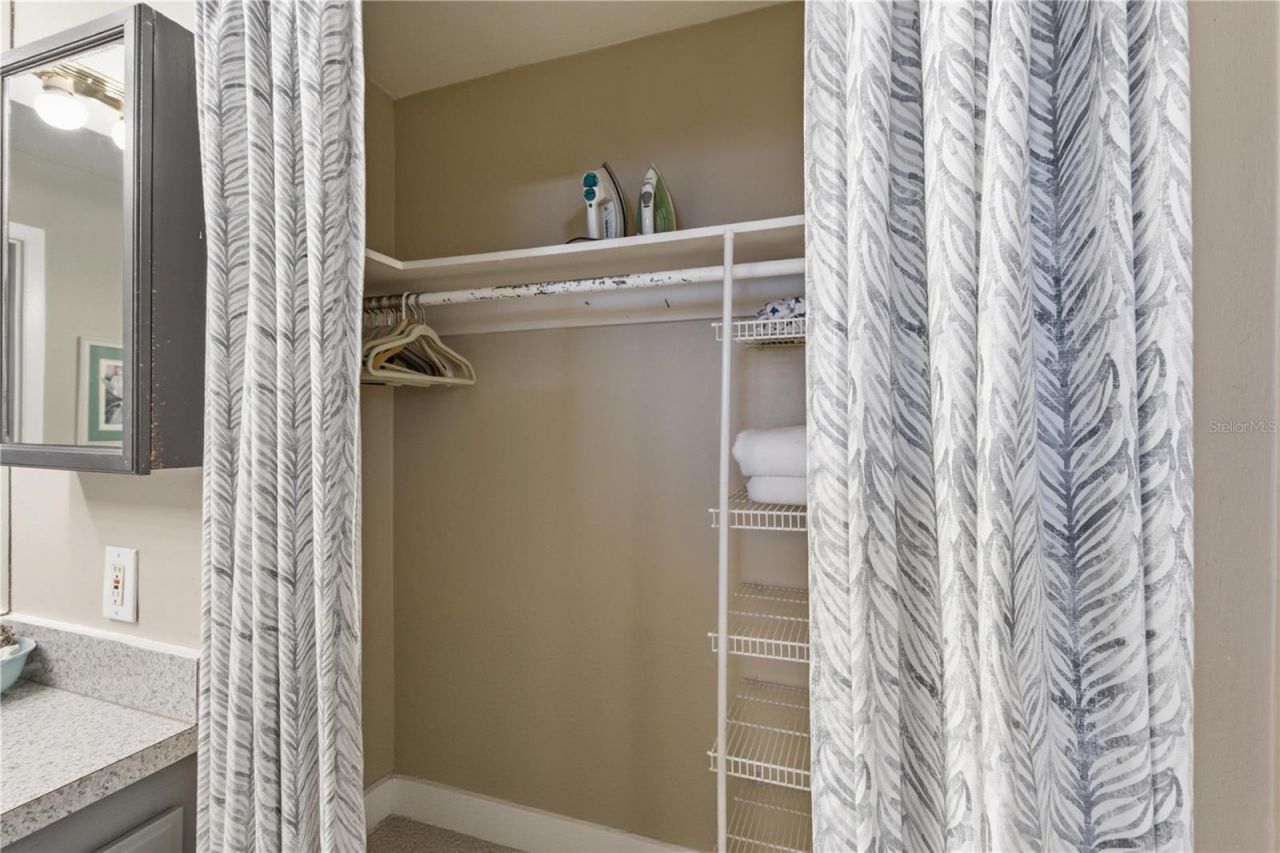 1 Maplewood Avenue , Clearwater, FL 33765 Photo