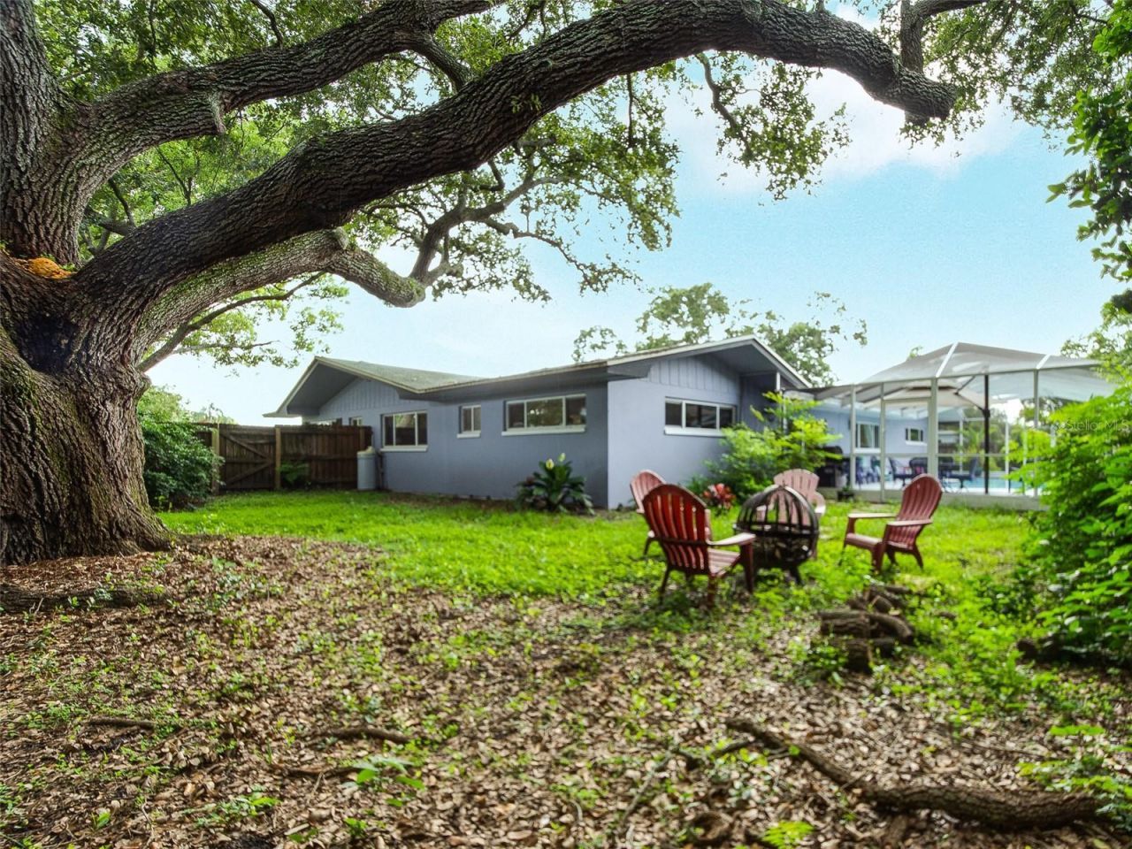 1 Maplewood Avenue , Clearwater, FL 33765 Photo