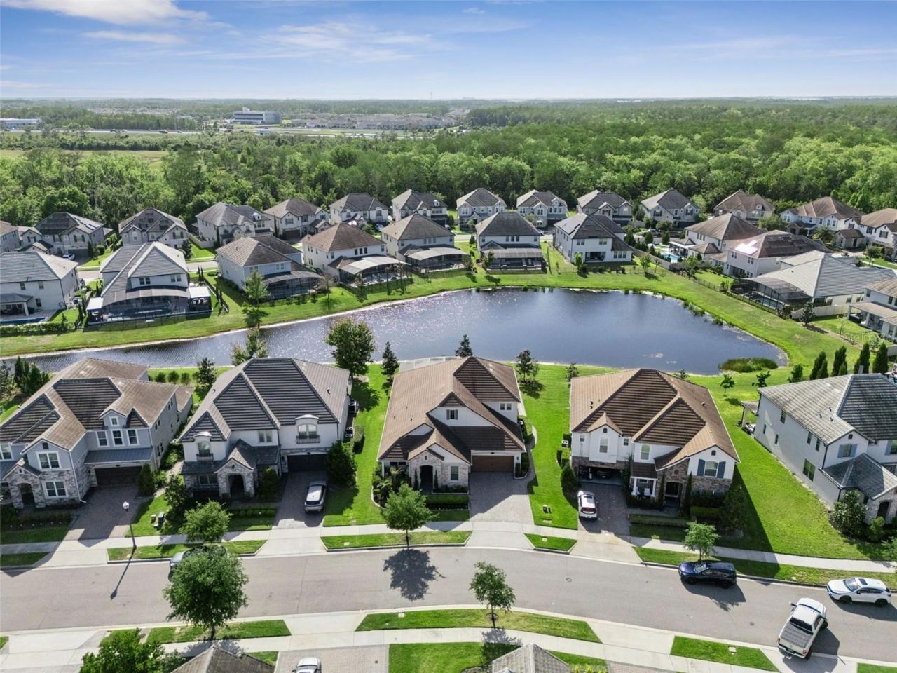 10734 Belle Maisons Drive, Orlando, FL 32832 Photo