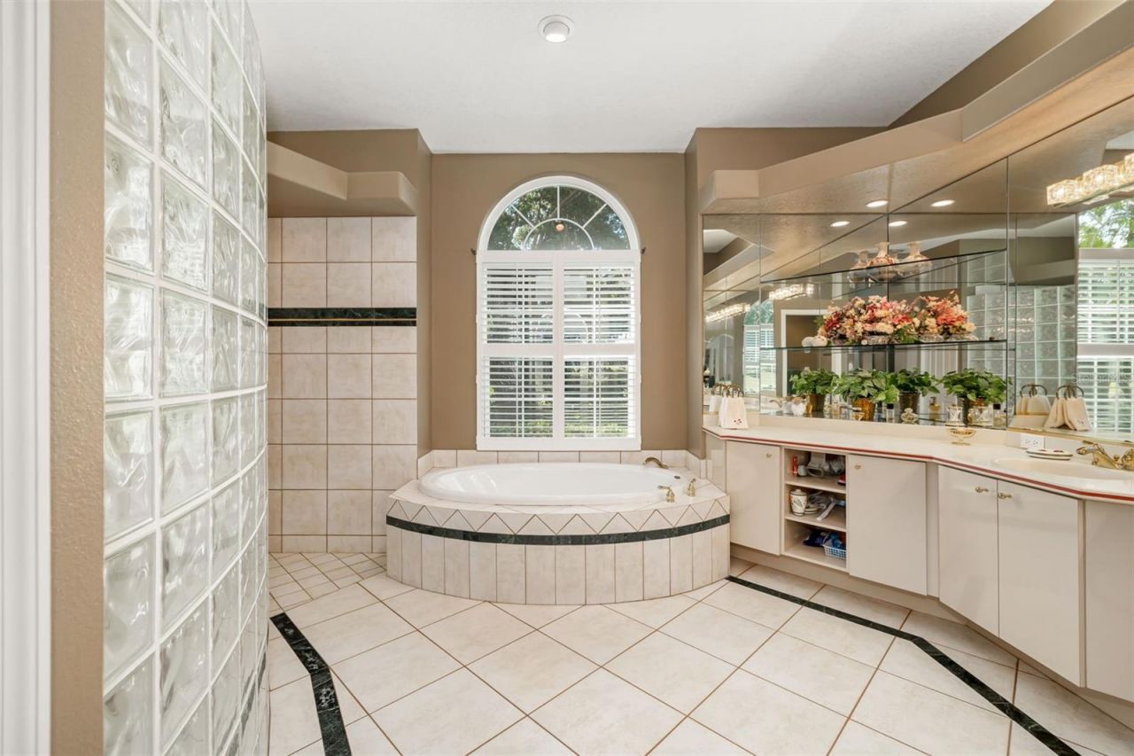 2660 Dick Wilson Drive, Sarasota, FL 34240 Photo