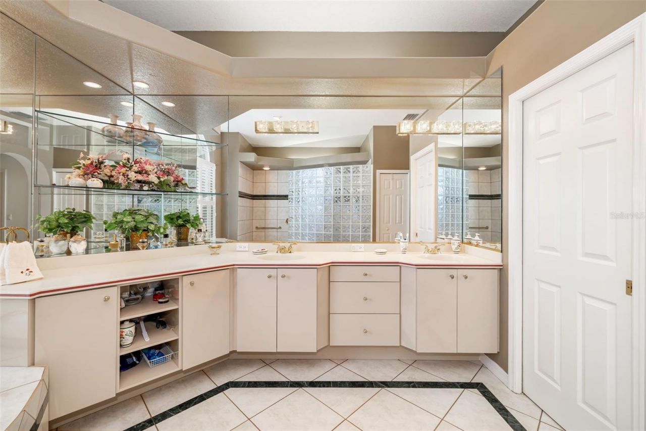2660 Dick Wilson Drive, Sarasota, FL 34240 Photo