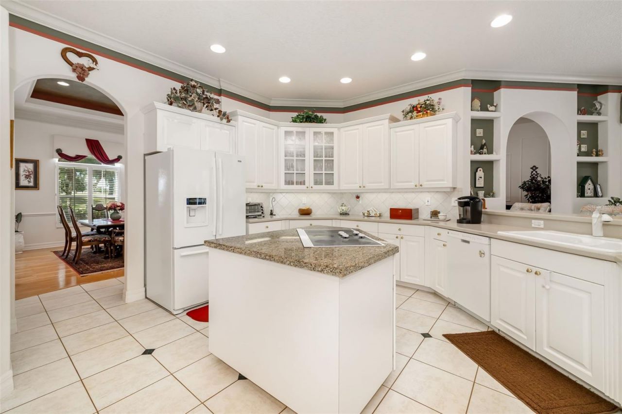 2660 Dick Wilson Drive, Sarasota, FL 34240 Photo