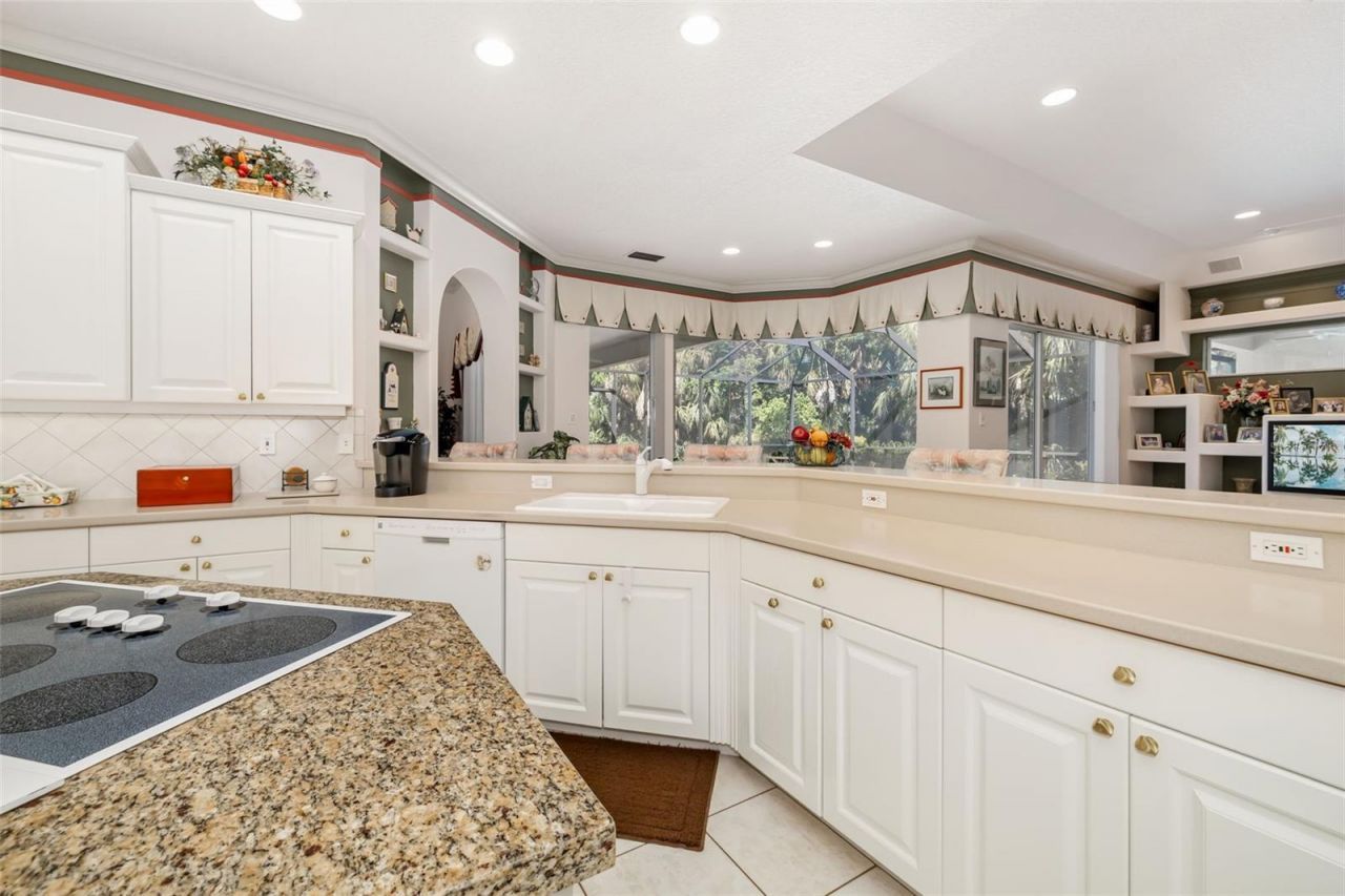2660 Dick Wilson Drive, Sarasota, FL 34240 Photo