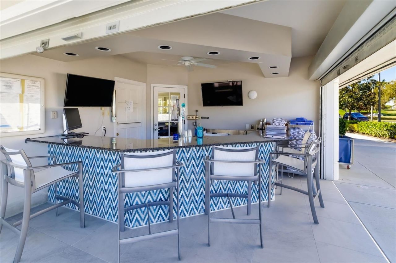 2660 Dick Wilson Drive, Sarasota, FL 34240 Photo