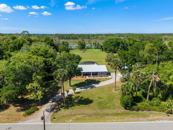 650 OLD MIMS ROAD , GENEVA, FL 32732