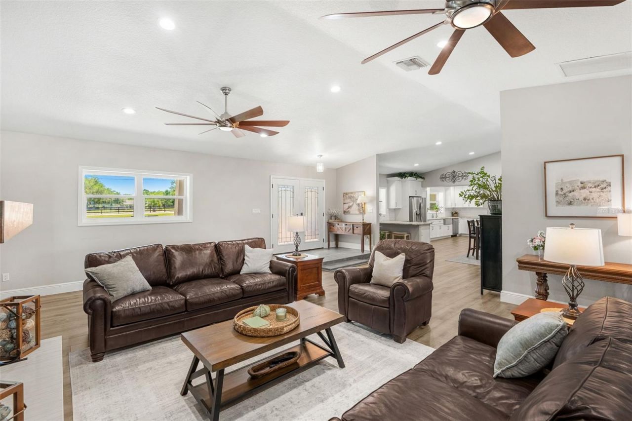 650 Old Mims Road, Geneva, FL 32732 Photo