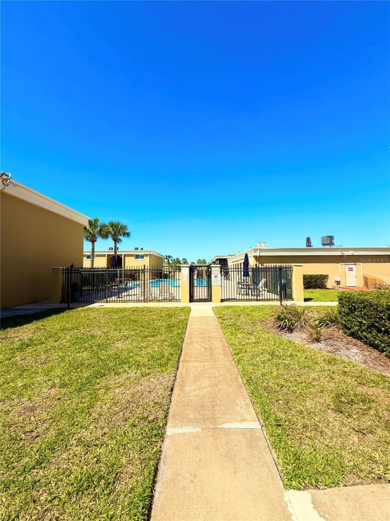 1000 Lake Of The Woods Boulevard, Unit 101B, Casselberry, FL 32730 Photo