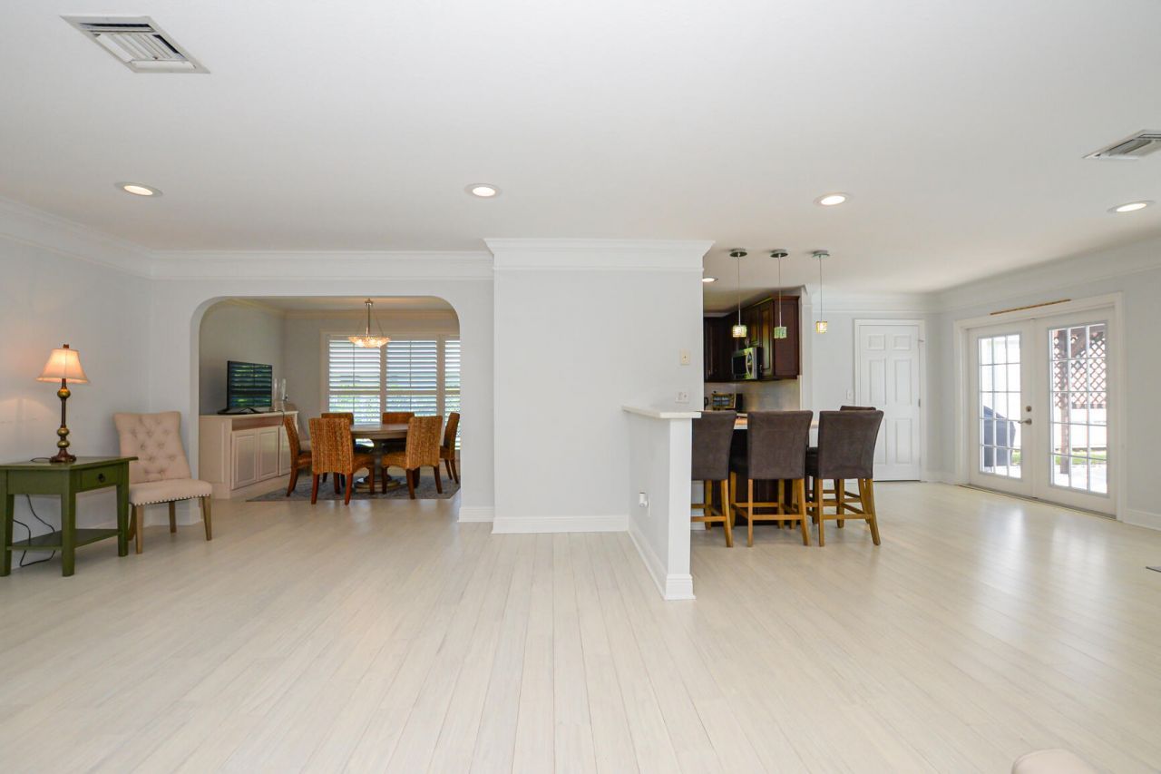 1530 SE Sunshine Avenue, Port Saint Lucie, FL 34952 Photo