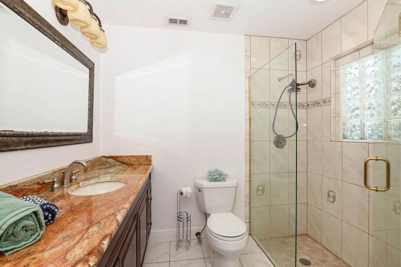 1530 SE Sunshine Avenue, Port Saint Lucie, FL 34952 Photo