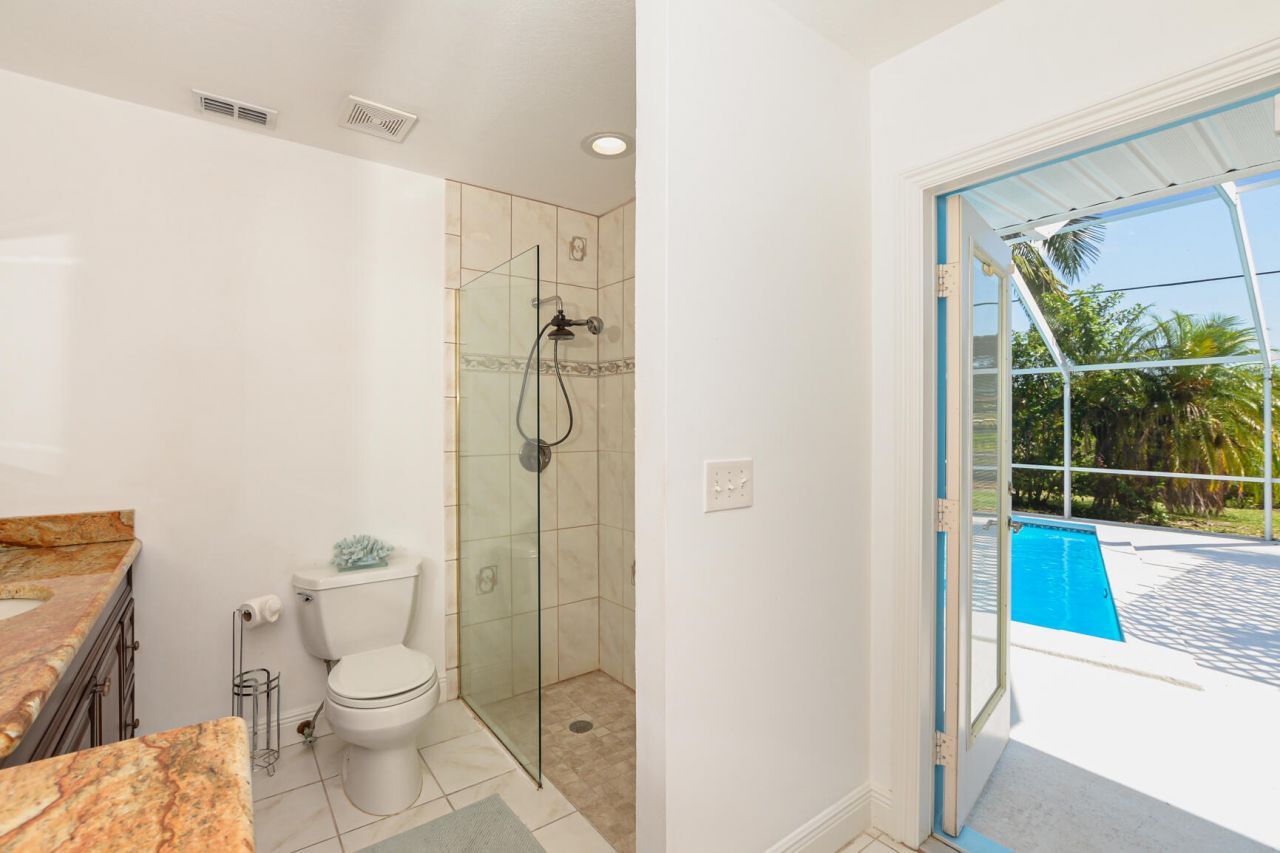 1530 SE Sunshine Avenue, Port Saint Lucie, FL 34952 Photo