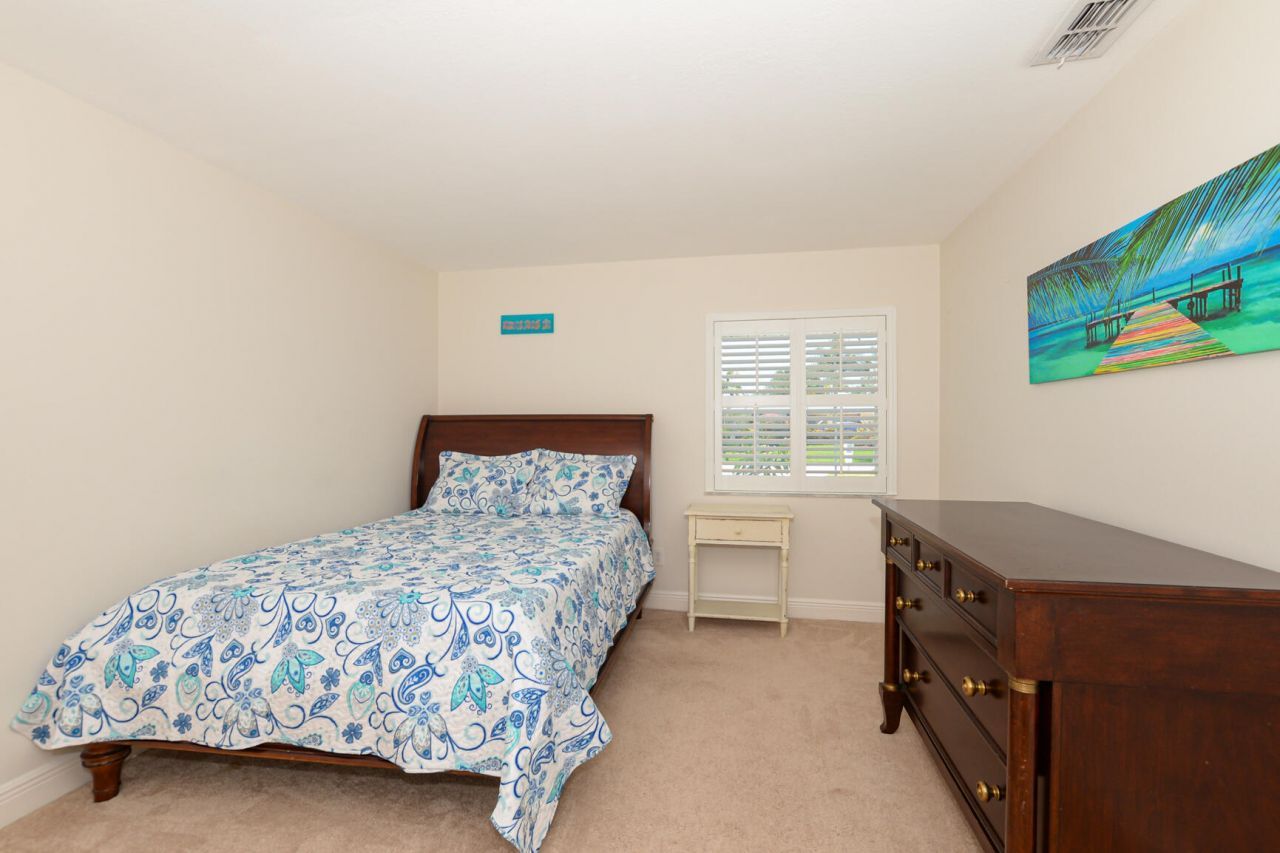 1530 SE Sunshine Avenue, Port Saint Lucie, FL 34952 Photo