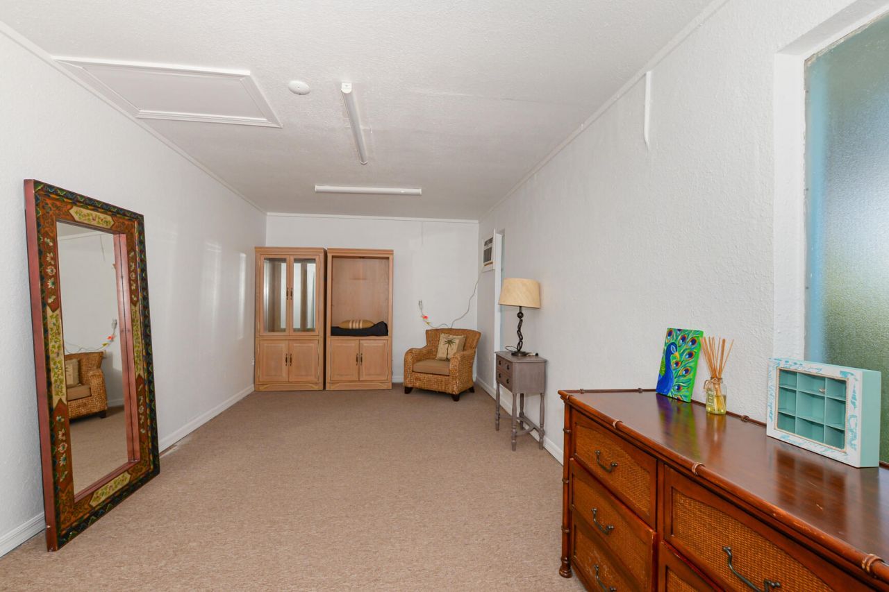 1530 SE Sunshine Avenue, Port Saint Lucie, FL 34952 Photo