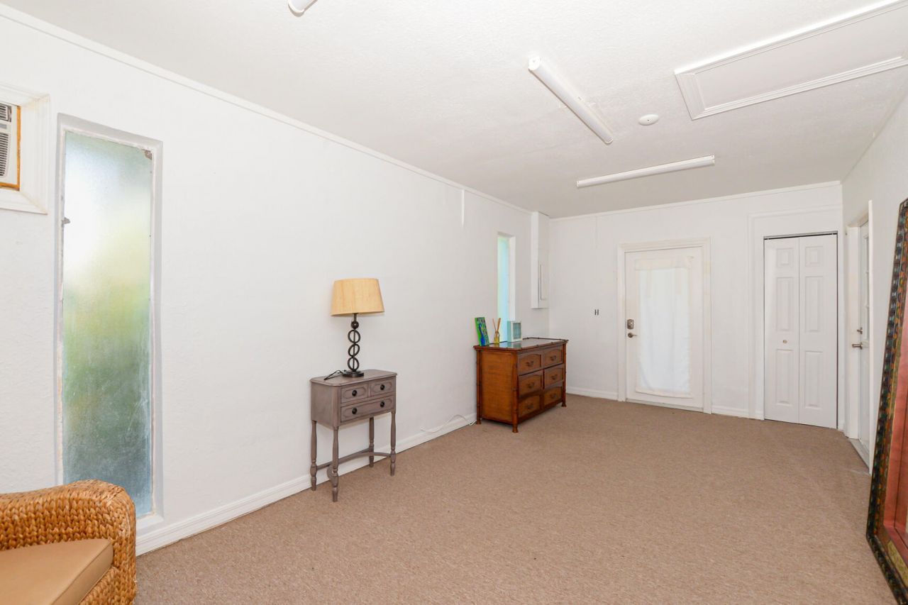 1530 SE Sunshine Avenue, Port Saint Lucie, FL 34952 Photo