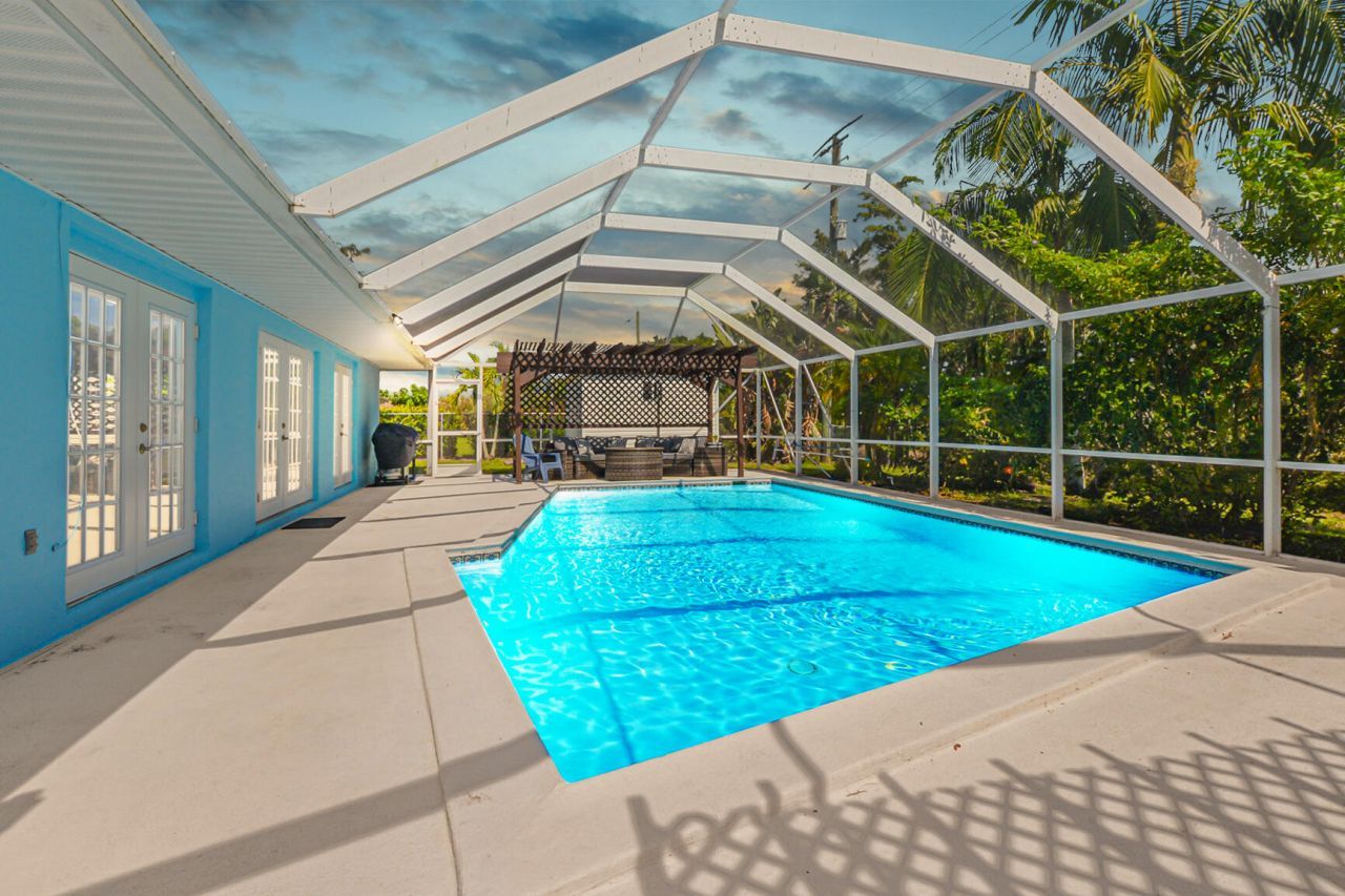 1530 SE Sunshine Avenue, Port Saint Lucie, FL 34952 Photo