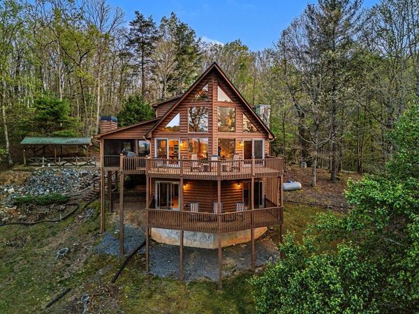 431 Sunrock Mountain Road, Blue Ridge, GA 30513