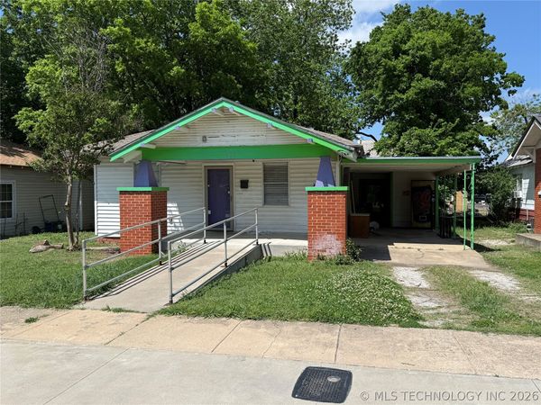 514 E 12th , Ada, OK 74820