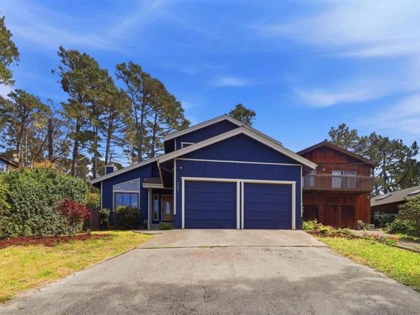 1121 Date Street, Montara, CA 94037