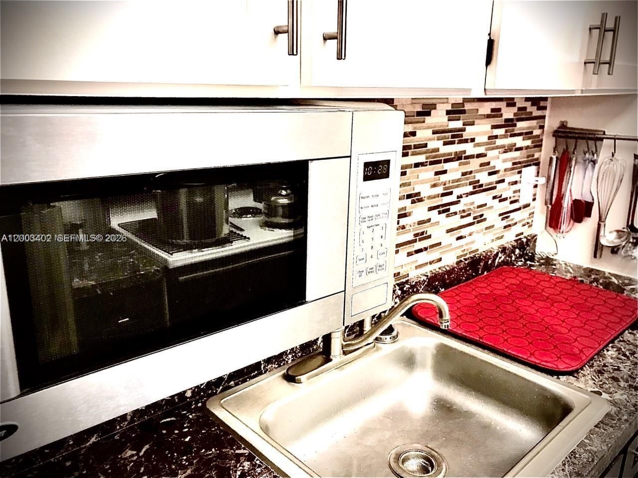 900 SW 11th Ave , Unit 17C, Hallandale Beach, FL 33009 Photo