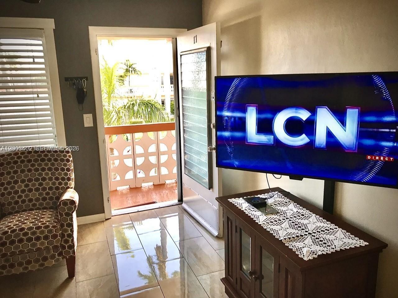 900 SW 11th Ave , Unit 17C, Hallandale Beach, FL 33009 Photo