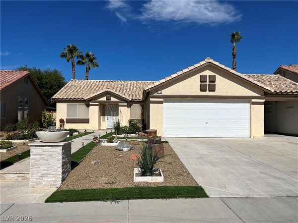 6260 Curlew Drive , Las Vegas, NV 89122