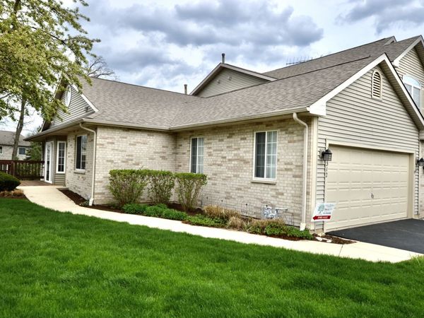 3312 Twisted Oak Court , Unit 3312, McHenry, IL 60051