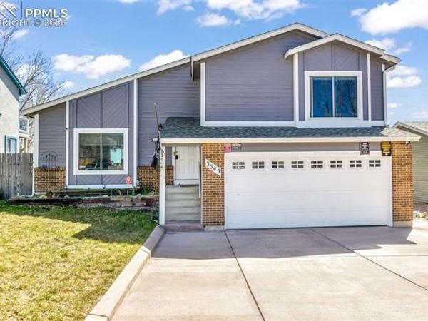 3545 Sedgewood Way, Colorado Springs, CO 80918