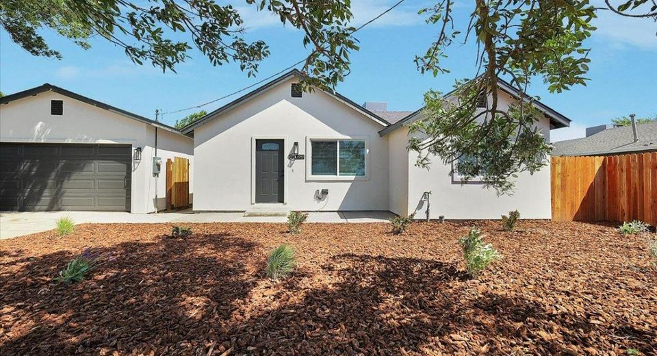 4593 Arboga Rd, Olivehurst, CA 95961 Photo