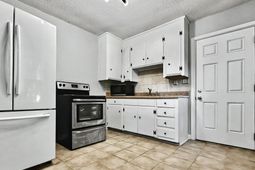 436 Jean Wells Drive photo 4