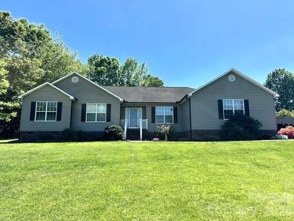 311 Random Drive , Salisbury, NC 28147