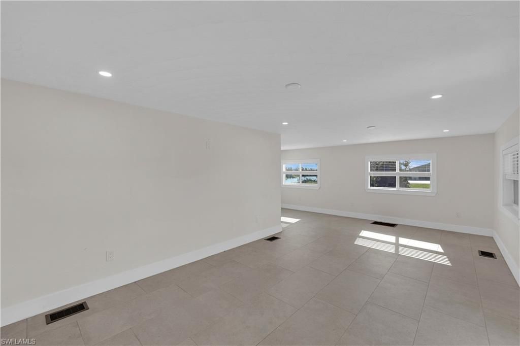 2880 8th Ave , Saint James City, FL 33956 Photo