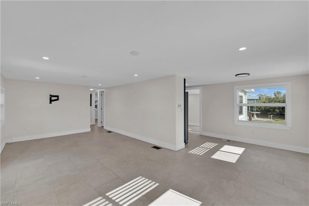 2880 8th Ave , Saint James City, FL 33956 Photo