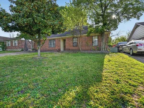 3820 CLARKE RD, Memphis, TN 38115