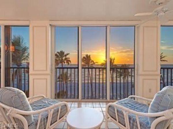 3377 GULF SHORE BLVD N, Unit 4D, NAPLES, FL 34103