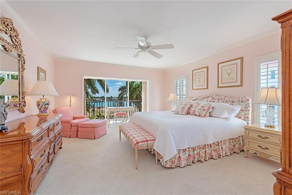 3377 Gulf Shore Blvd N, Unit 4D, Naples, FL 34103 Photo