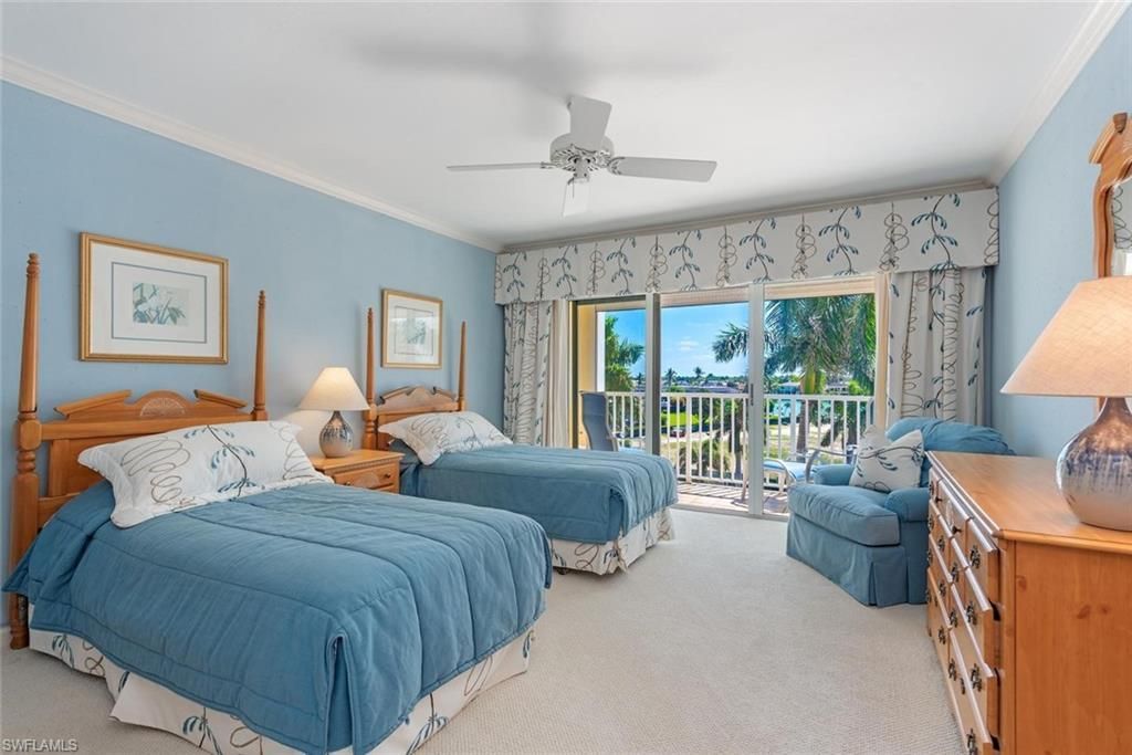 3377 Gulf Shore Blvd N, Unit 4D, Naples, FL 34103 Photo