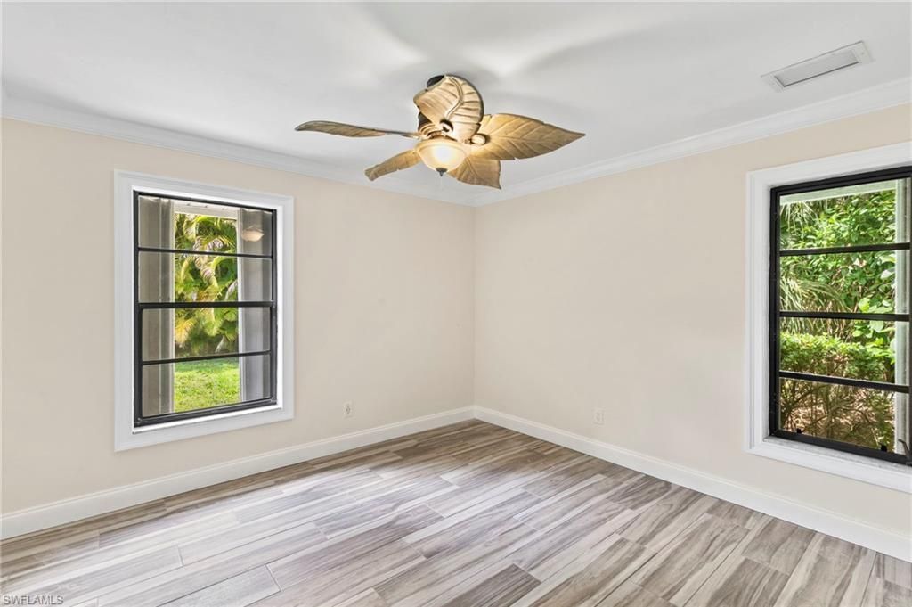 2010 Imperial Golf Course Blvd , Naples, FL 34110 Photo