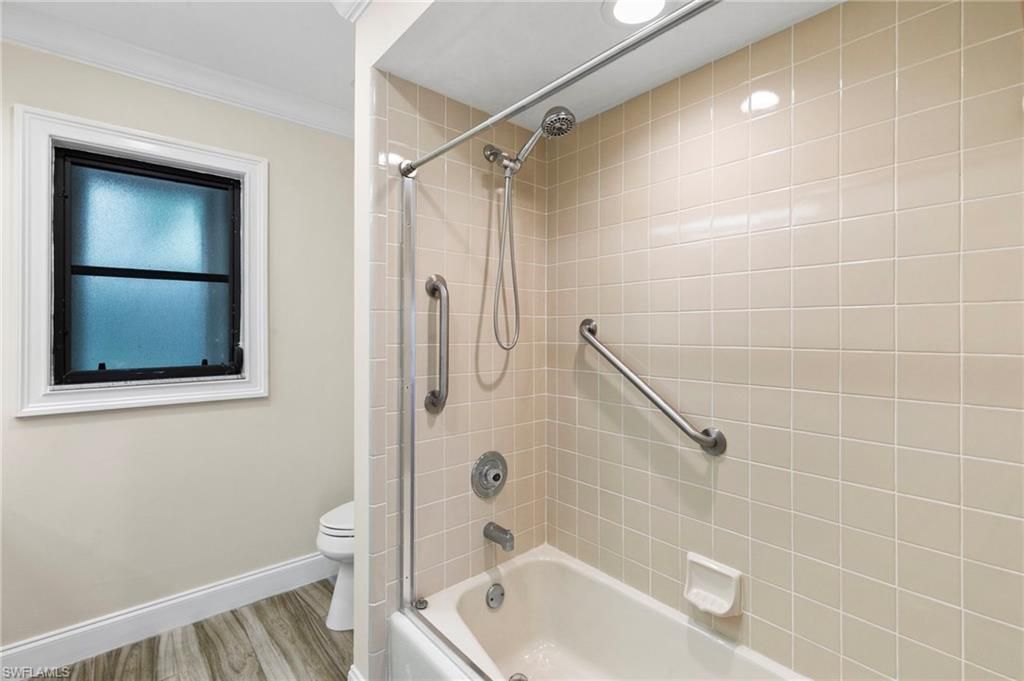 2010 Imperial Golf Course Blvd , Naples, FL 34110 Photo