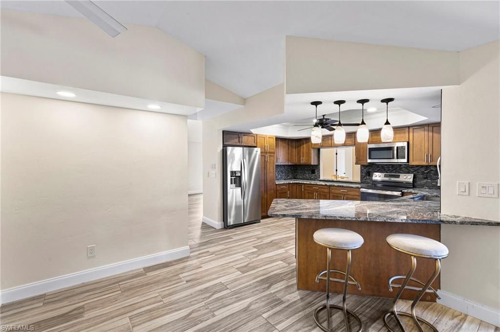 2010 Imperial Golf Course Blvd , Naples, FL 34110 Photo