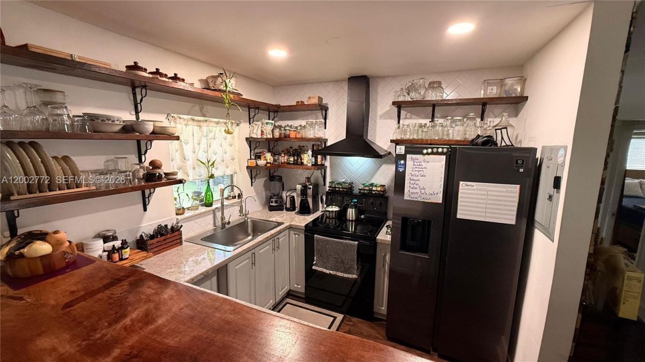 431 NW 107th St , Unit 431, Miami, FL 33168 Photo