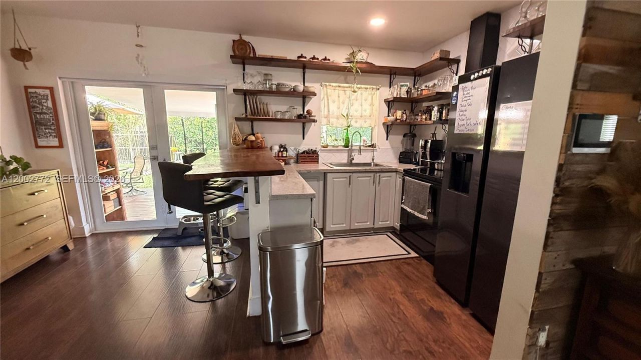 431 NW 107th St , Unit 431, Miami, FL 33168 Photo