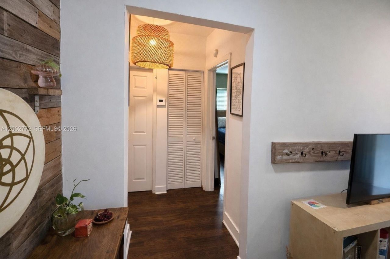 431 NW 107th St , Unit 431, Miami, FL 33168 Photo