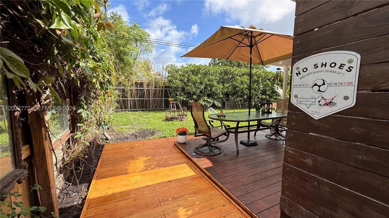 431 NW 107th St , Unit 431, Miami, FL 33168 Photo