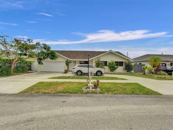 1981 SW 139th Ct , Miami, FL 33175