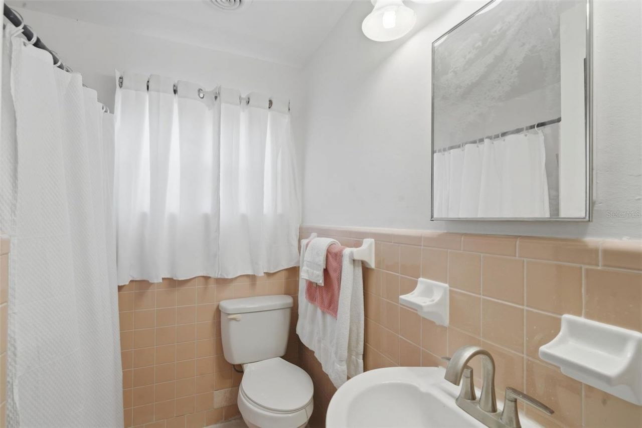 4510 Fetrow Drive , Orlando, FL 32812 Photo