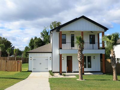 1934 Aichele Drive, North Charleston, SC 29406