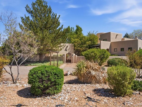 505 Camino De Lucia , Corrales, NM 87048