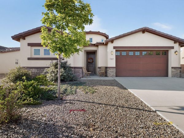 7417 Kodiak Road NE, Rio Rancho, NM 87144