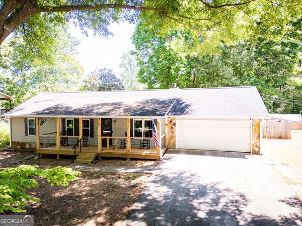 3997 Stacy Lane, Snellville, GA 30039