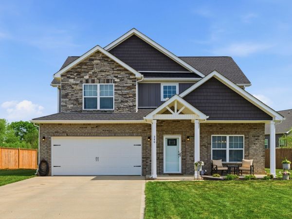 340 Bluebriar Trce , Clarksville, TN 37043